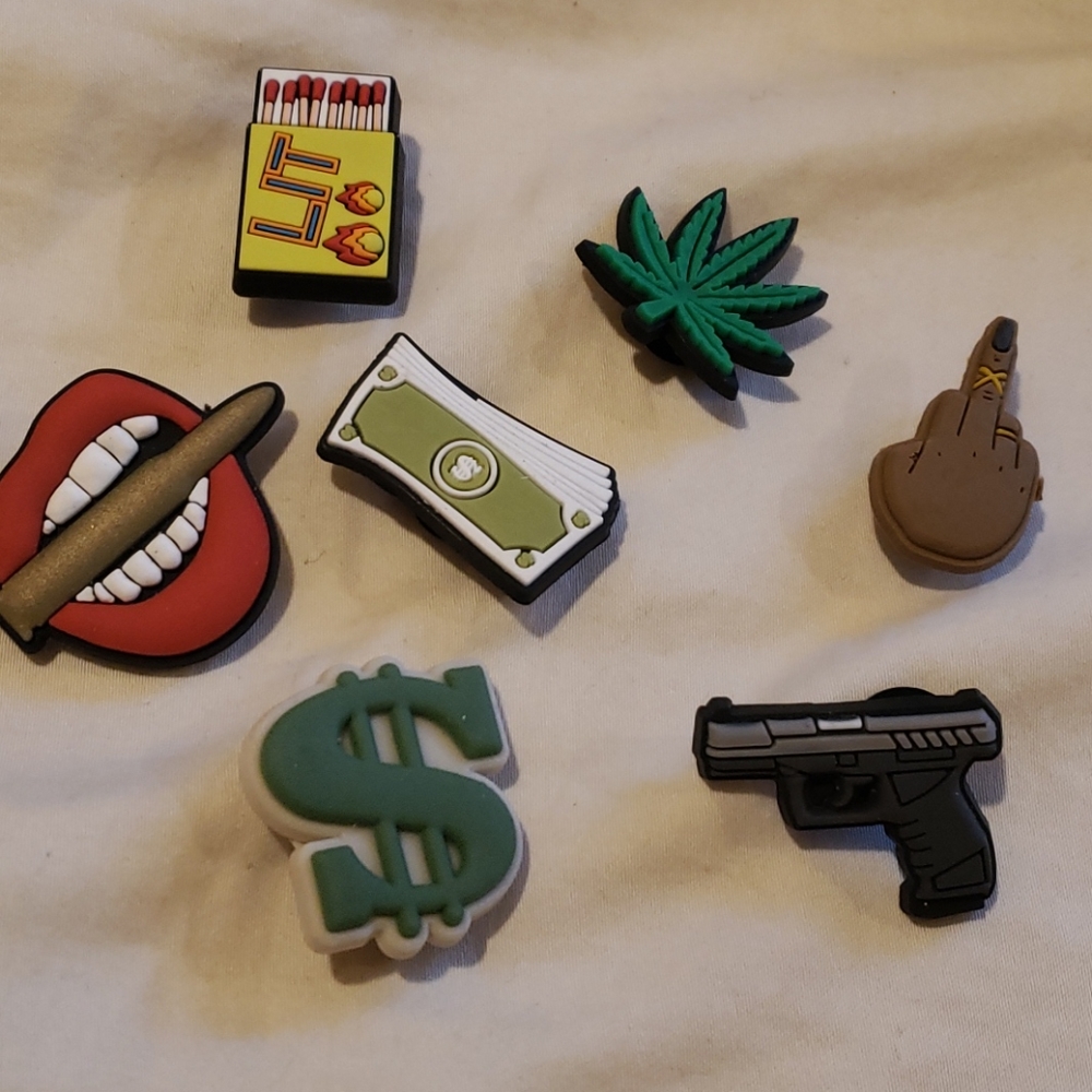Croc charms